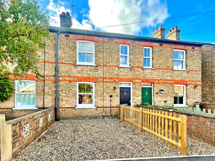 3 Bedroom Terraced House For Sale In Sun Street, Biggleswade, SG18