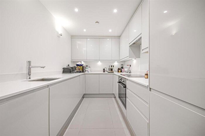 1 Bedroom Apartment To Rent In Grove End Gardens, Grove End Road, London, NW8