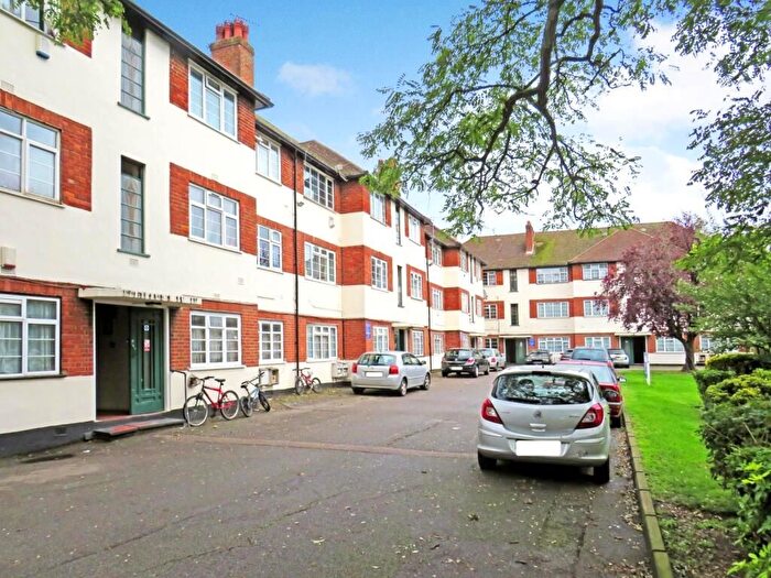2 Bedroom Flat To Rent In Stanley Avenue, Wembley, HA0