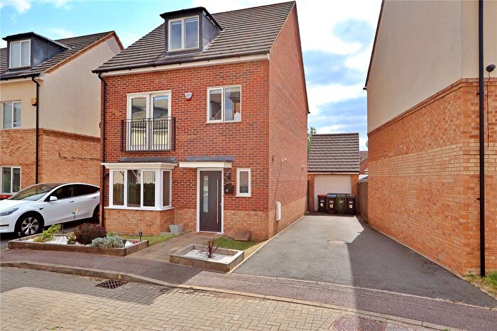 4 Bedroom Detached House For Sale In Primrose Lane, Broughton, MK10