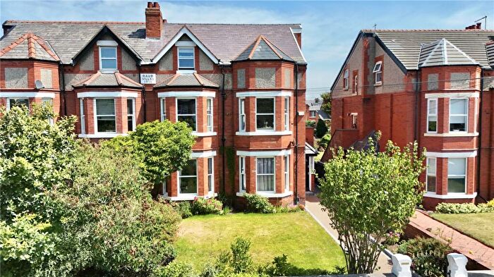 4 Bedroom Maisonette For Sale In Queens Road, Hoylake, Wirral, Merseyside, CH47