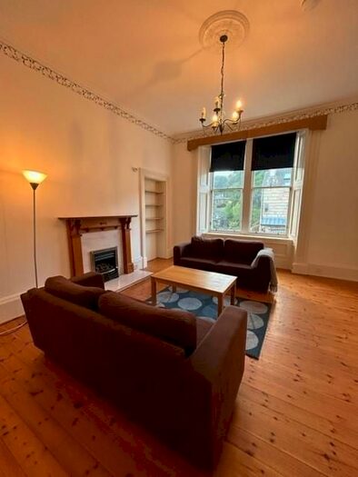 4 Bedroom Flat To Rent In Henderson Street, Bridge Of Allan, Stirling, FK9