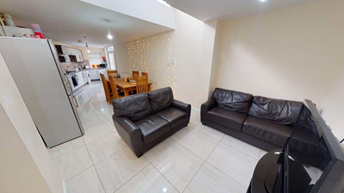 5 Bedroom House To Rent In Teignmouth Road, Selly Oak, B29