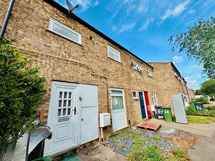 3 Bedroom Terraced House For Sale In Brynmore, Bretton, Peterborough, PE3