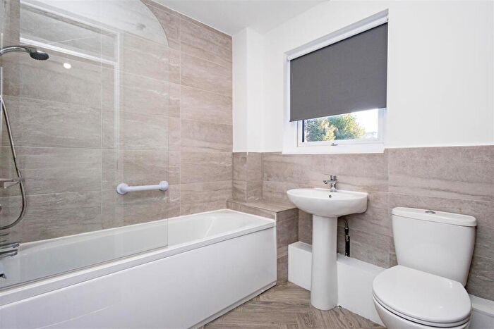 1 Bedroom Flat To Rent In Forrester Close, Leyland, PR25