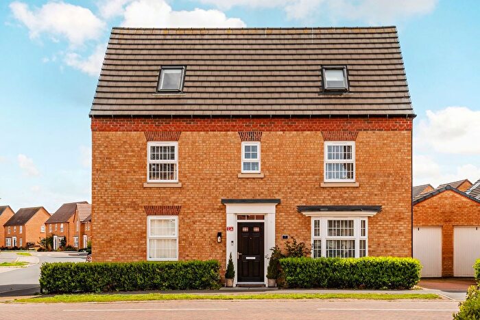 5 Bedroom Detached House For Sale In Westergate Avenue, Brooklands, MK10