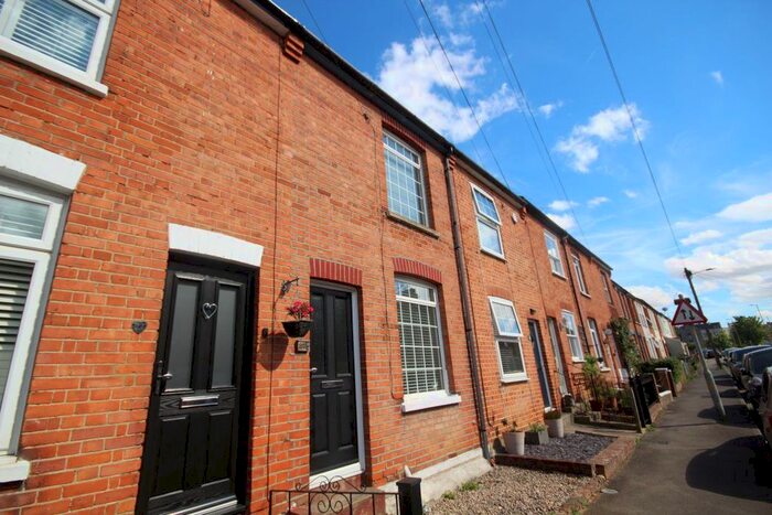 2 Bedroom Cottage To Rent In North Road Avenue, Brentwood, CM14