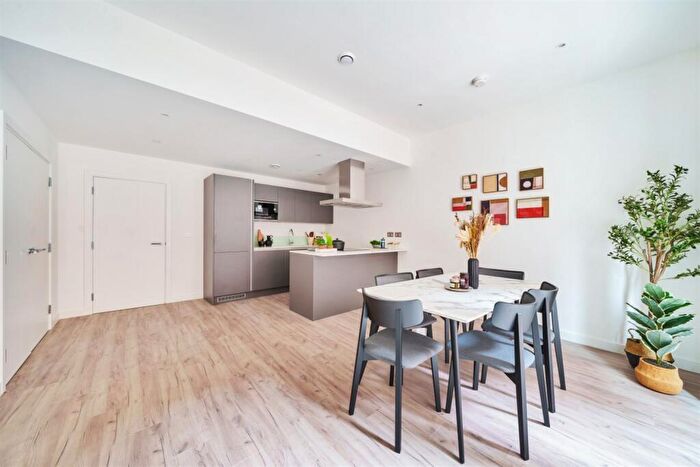 2 Bedroom Apartment To Rent In Bed, Th Floor, Messel House In Anchors Point, E16