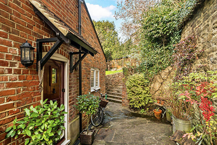 2 Bedroom Terraced House To Rent In Mill Lane, Godalming, GU7