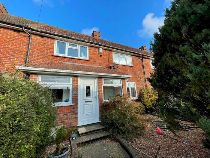 3 Bedroom House To Rent In Dunster Close, BN1