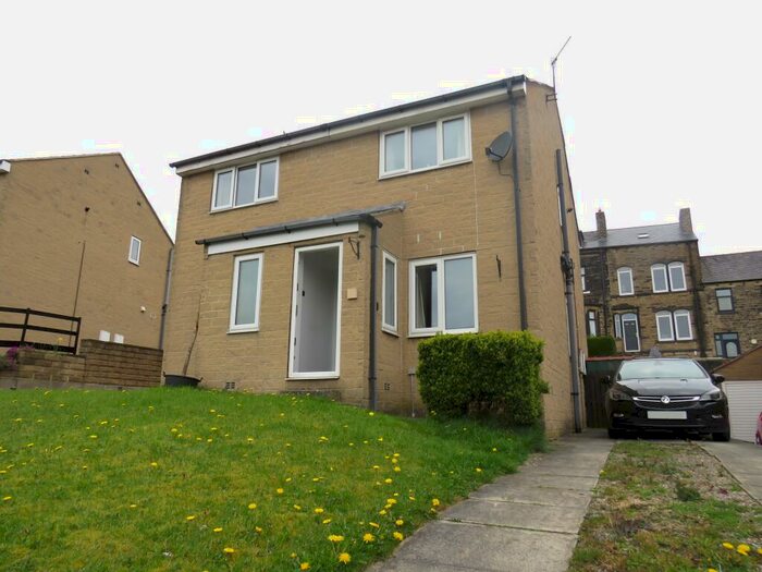 2 Bedroom Semi-Detached House To Rent In Hillside View, Sowerby Bridge, HX6