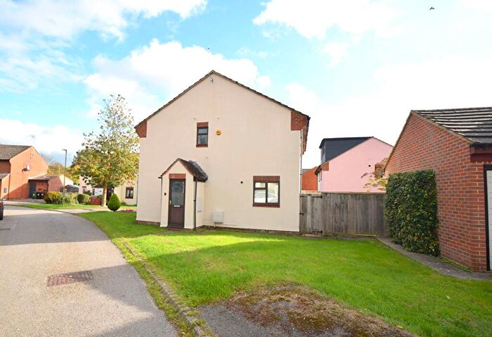 2 Bedroom Semi-Detached House For Sale In Ash Close, Watlington, OX49