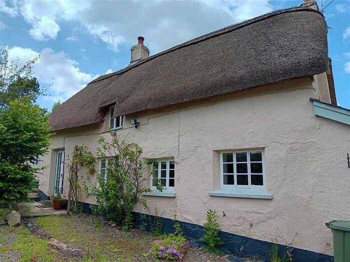 3 Bedroom Character Property For Sale In Dunsford, Exeter, EX6