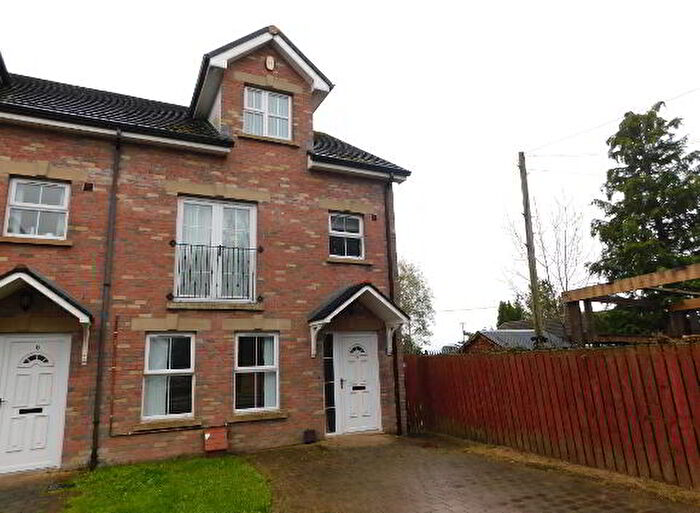 4 Bedroom End TownHouse To Rent In Oakfields, Omagh, BT79