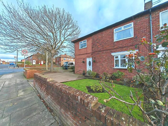 4 Bedroom End Of Terrace House For Sale In St. Cuthberts Avenue, South Shields, NE34