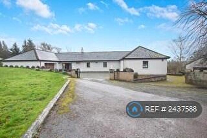 3 Bedroom Bungalow To Rent In Mauldslie Road, Carluke, ML8