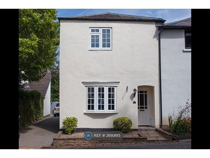 3 Bedroom Semi Detached House To Rent In Clarendon Crescent, Leamington Spa, CV32