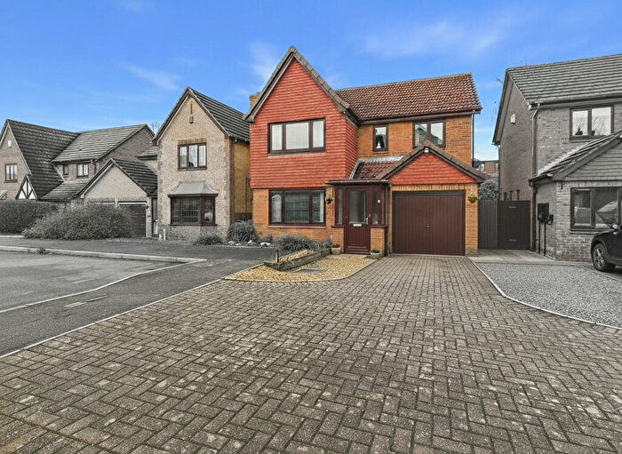 4 Bedroom Detached House For Sale In Durlston Close, Amington, B77