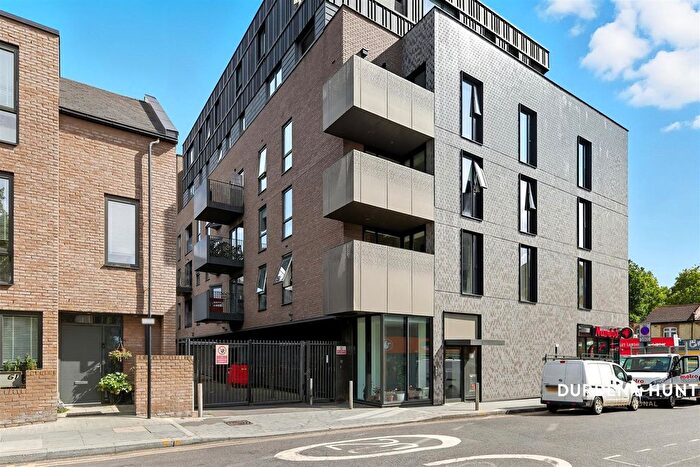1 Bedroom Flat For Sale In Cleveland Park Avenue, Walthamstow, E17