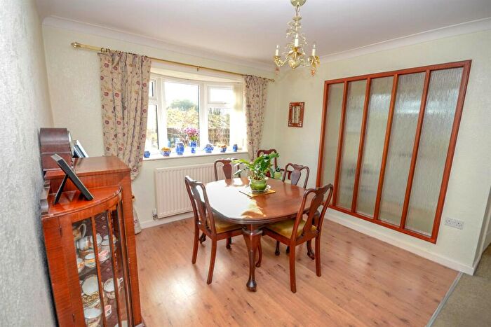 2 Bedroom Bungalow For Sale In Picktree Lodge, Chester Le Street, DH3