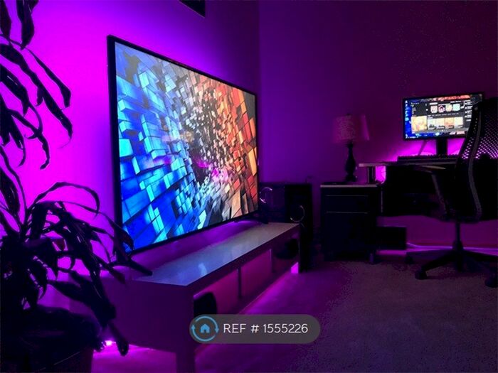 5 Bedroom Semi-Detached House To Rent In Egerton Road, Manchester, M14