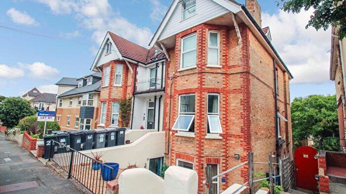 4 Bedroom Property To Rent In Burnaby Road, Bournemouth, BH4