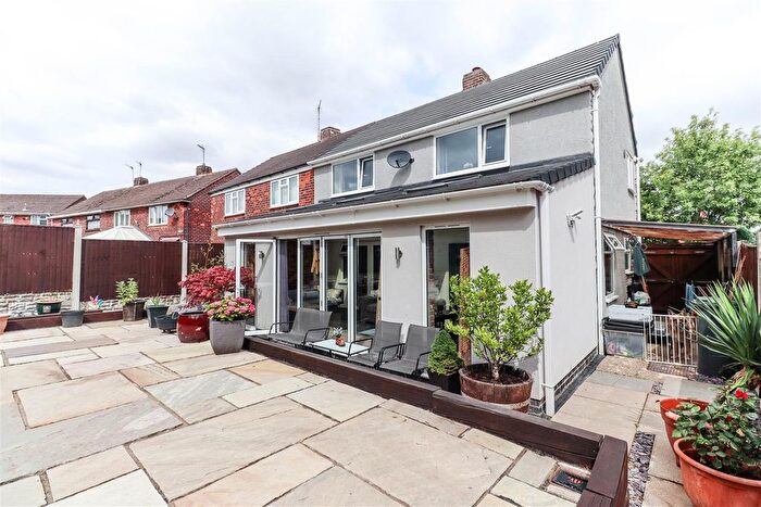 3 Bedroom Semi-Detached House For Sale In Wirksworth Road, Ilkeston, DE7