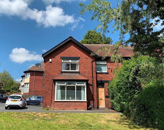 1 Bedroom Apartment To Rent In Harrogate Road, Leeds, LS7