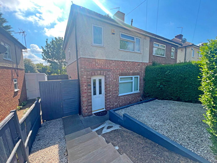 2 Bedroom Semi Detached House For Sale In Halifax Drive, Leicester, Leicestershire, LE4