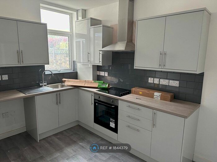 3 Bedroom Terraced House To Rent In Palmerston Road, Peterborough, PE2