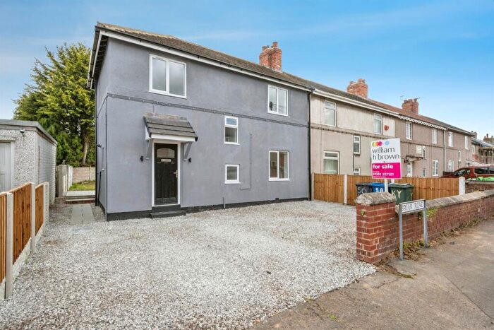 3 Bedroom End Of Terrace House For Sale In Briar Road, Skellow, Doncaster, DN6