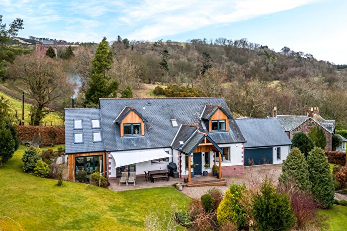 4 Bedroom Detached House For Sale In Kinnaird, Inchture, Perth, PH14