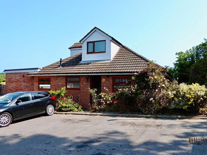 3 Bedroom Semi-Detached Bungalow For Sale In Mulberry Close, Ramsgate, CT11