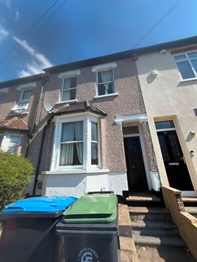 3 Bedroom Terraced House To Rent In Smeaton Road, Chigwell, Greater London, IG8