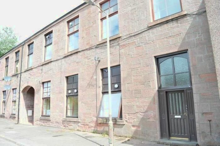 3 Bedroom Flat To Rent In Bamff Road, Alyth, Blairgowrie, PH11
