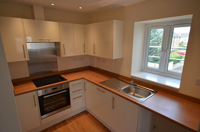2 Bedroom Apartment To Rent In Queens Court, Chichester Close, Rainham, ME8