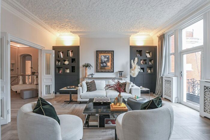 8 Bedroom Flat To Rent In Knightsbridge, Knightsbridge, London, SW1X