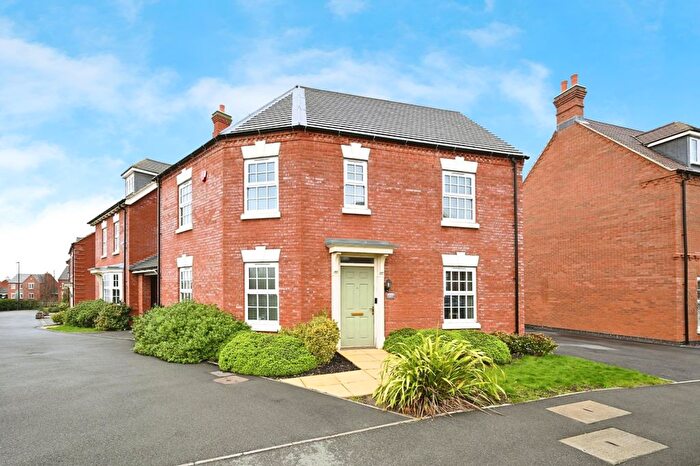 3 Bedroom Detached House For Sale In Faulkner Road, Houlton, Rugby, CV23