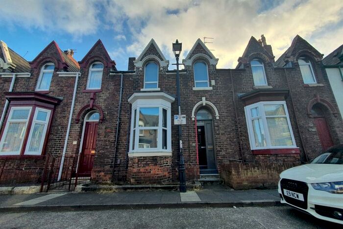 4 Bedroom House To Rent In Alice Street, Sunderland, SR2