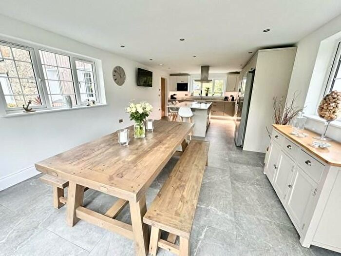 4 Bedroom Detached House For Sale In Penhalurick, Redruth, TR16