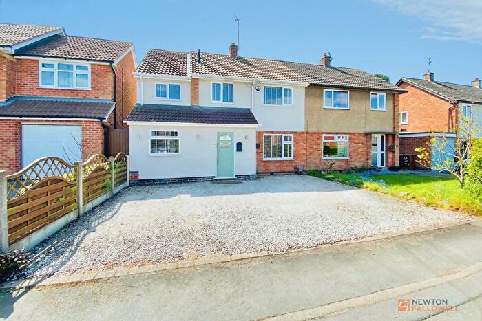 4 Bedroom Semi Detached House For Sale In Goodes Lane, Syston, LE7