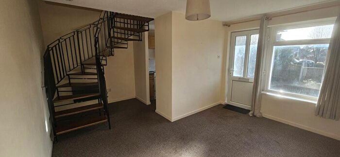 1 Bedroom Semi-Detached House To Rent In Vestry Road, Oakwood, Derby, DE21