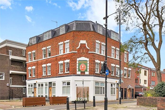 3 Bedroom Flat For Sale In Stepney Causeway, London, E1