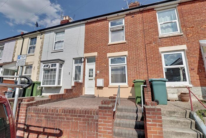 2 Bedroom Terraced House For Sale In Park Lane, Cosham, PO6