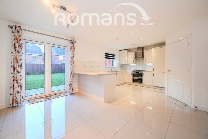 4 Bedroom Detached House To Rent In Kennedy Place, Wokingham, RG40