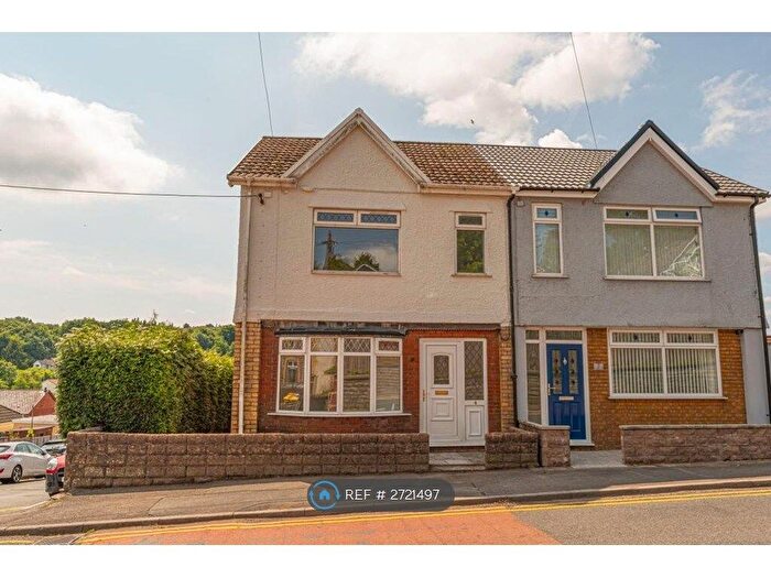 3 Bedroom Semi Detached House To Rent In Commercial Road, Machen, Caerphilly, CF83
