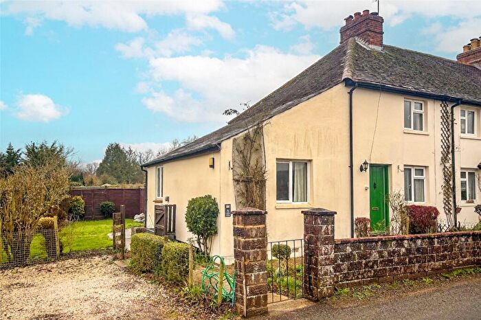 2 Bedroom End Of Terrace House To Rent In Hawkley Road, Liss, Hampshire, GU33