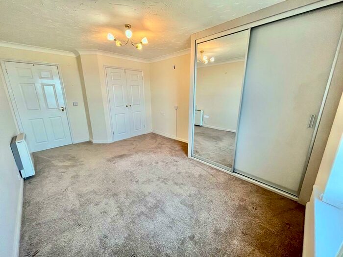 Flat For Sale In Cwrt Sant Tudno, Clarence Road, Llandudno, LL30