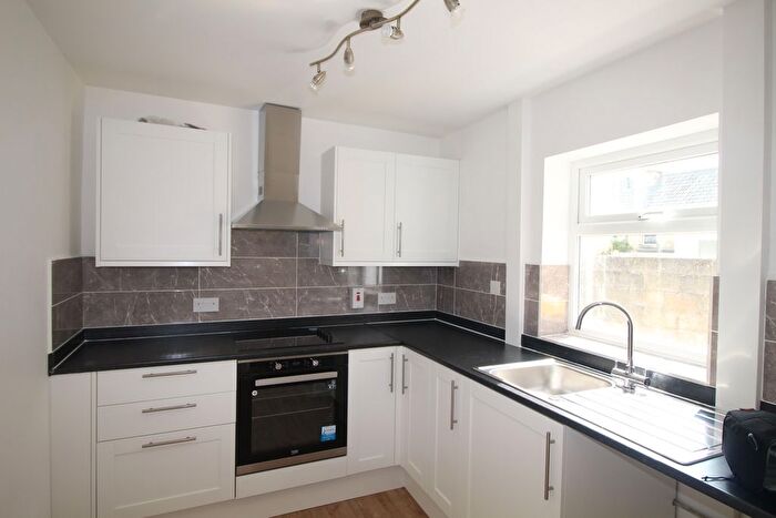 2 Bedroom Maisonette To Rent In Park Lane, Chippenham, SN15