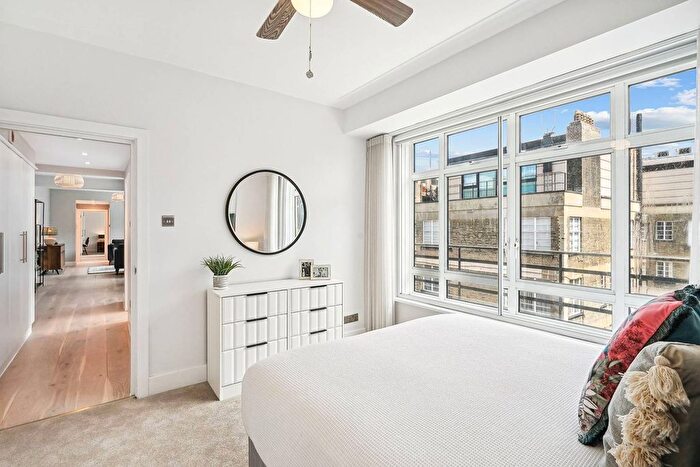 2 Bedroom Flat To Rent In Sloane Street, Knightsbridge, London, SW1X